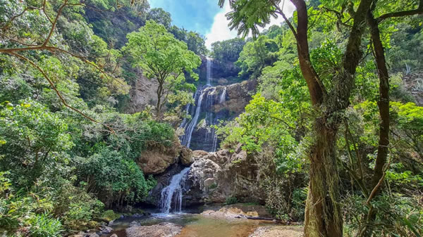Cascata Rasga Diabo - Vespasiano Correa (RS)