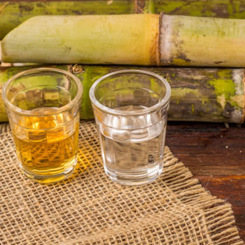 Como é feita a cachaça? Saiba mais