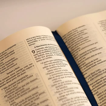 Quantos Capítulos e Versículos Tem a Bíblia?
